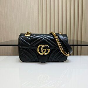 ✨Gucci GG Marmont Matelasse Mini shoulder Bag